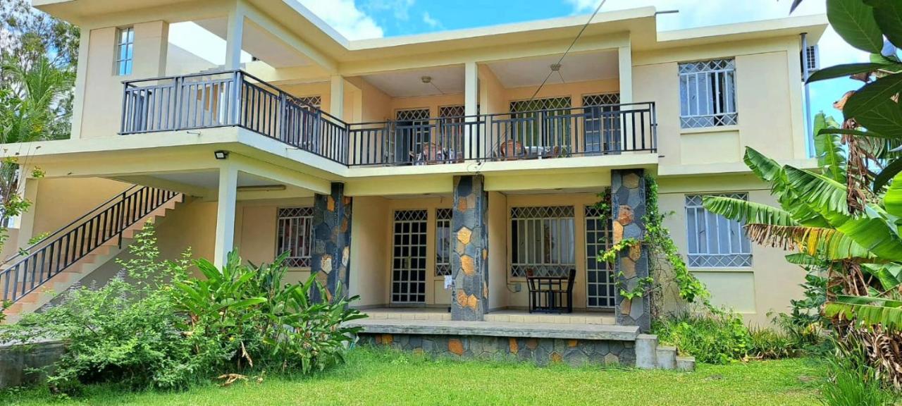 Bodhee Villa Гранд Байе Екстериор снимка